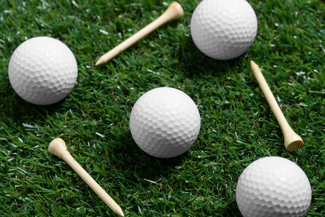 ¿Se Puede Tocar La Bola De Golf Para Identificarla?